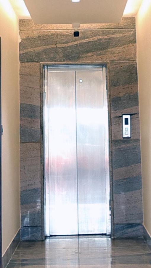 Hotel Guru Kripa Sadan Vrindāvan Zewnętrze zdjęcie