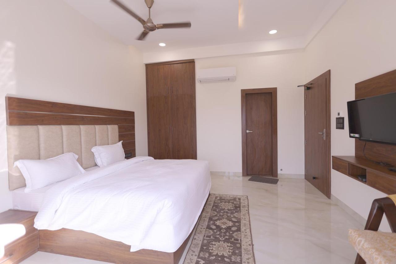 Hotel Guru Kripa Sadan Vrindāvan Zewnętrze zdjęcie